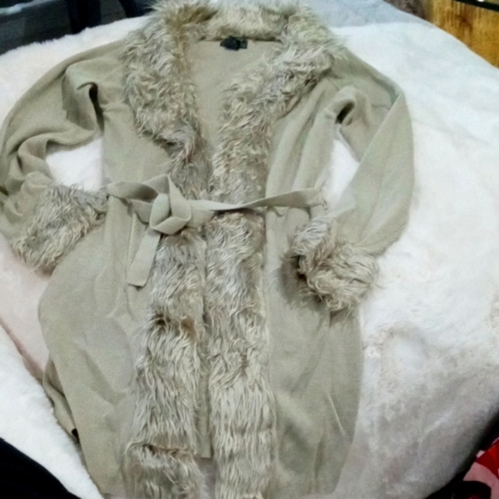Love Her Trim Long Cardigan By Eye Candy Size Medium So Cute